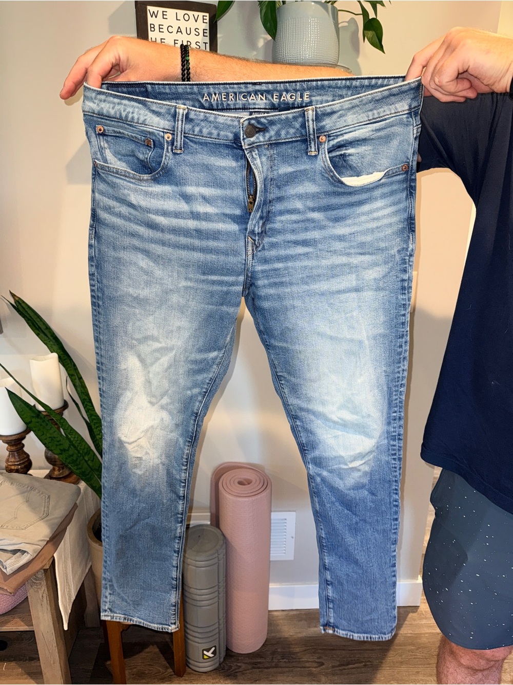 American Eagle Outfitters Light Blue Denim Jeans